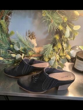 Earth Black Suede Slip-On Mules with Stacked Heel